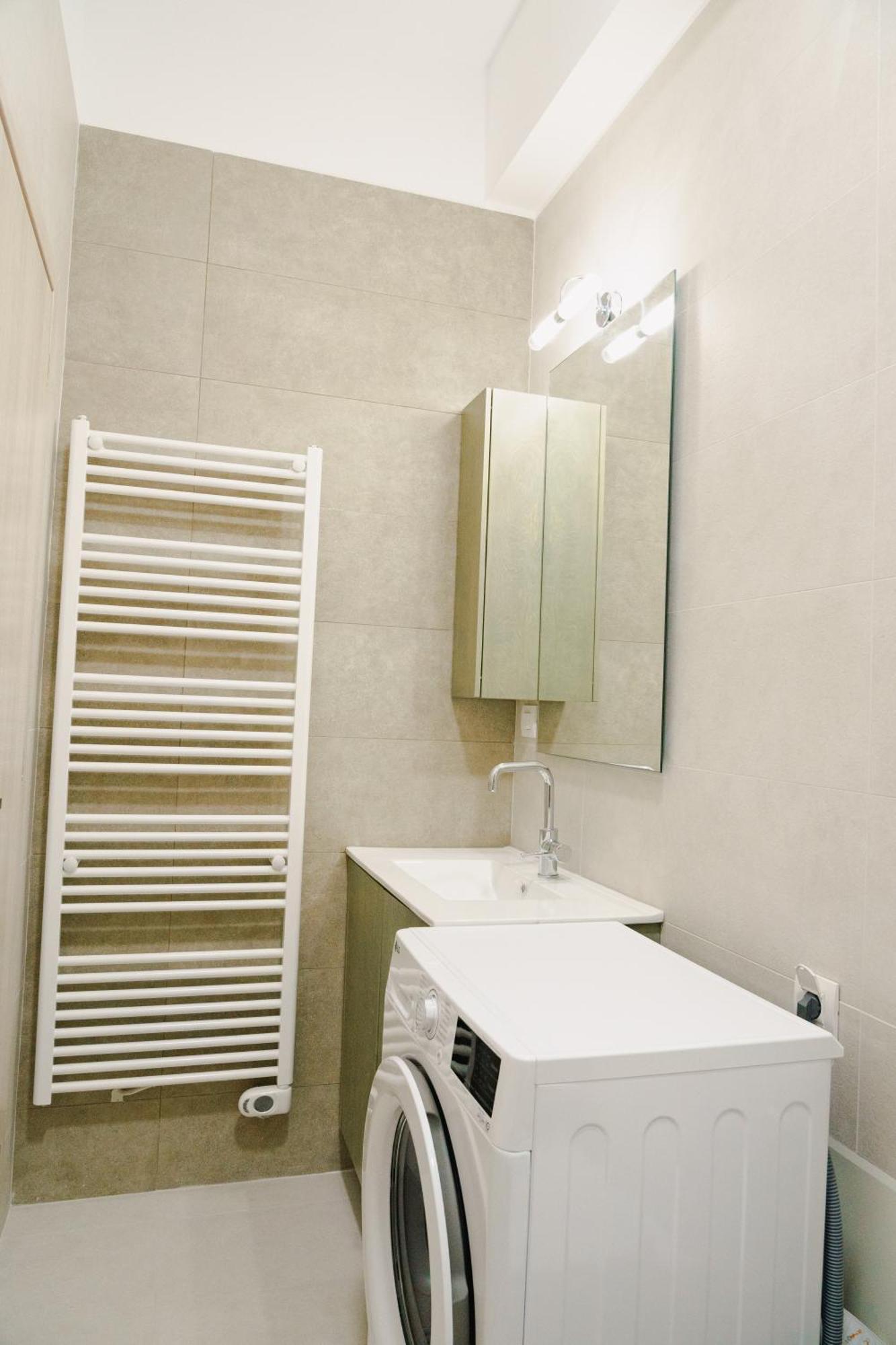 Edel Luxury Apartament *